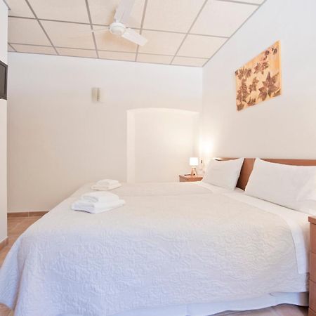Hostal La Salut De Terrades Zewnętrze zdjęcie