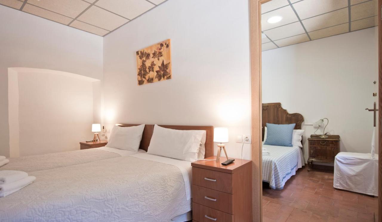 Hostal La Salut De Terrades Zewnętrze zdjęcie