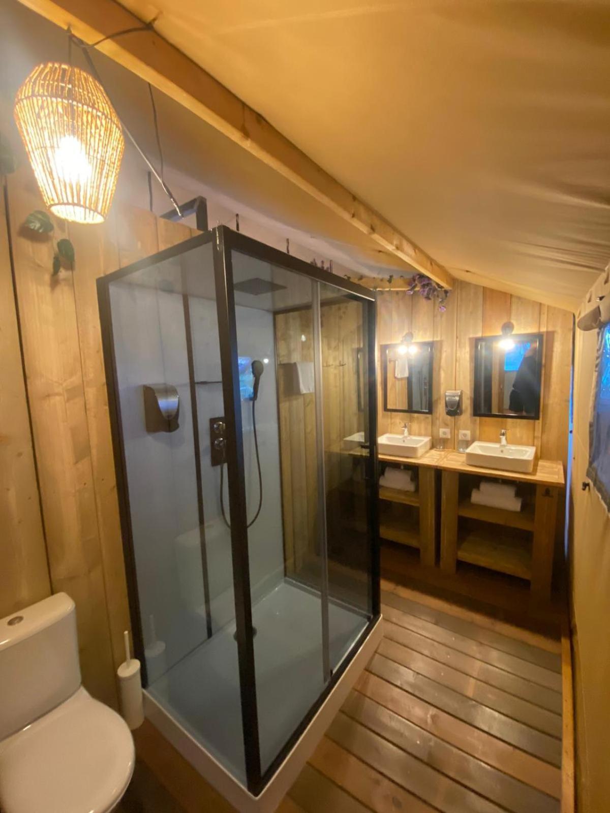 Hostal La Salut De Terrades Zewnętrze zdjęcie
