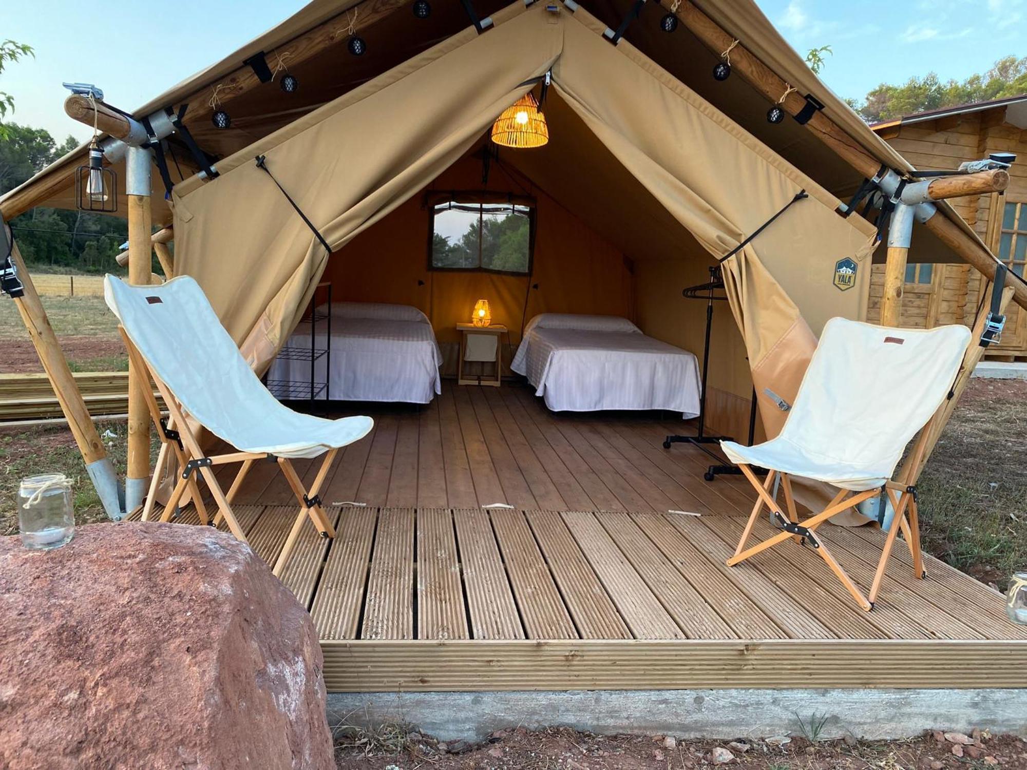 Hostal La Salut De Terrades Zewnętrze zdjęcie