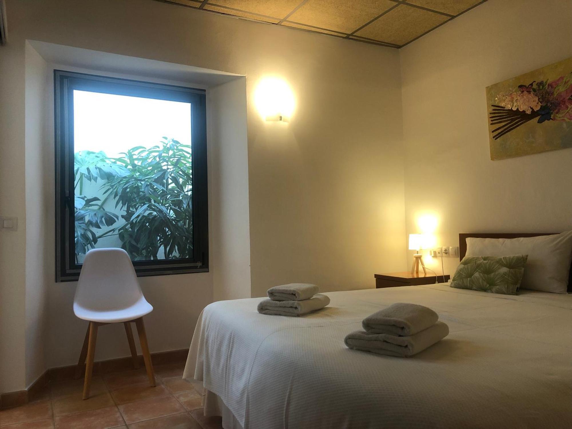 Hostal La Salut De Terrades Zewnętrze zdjęcie