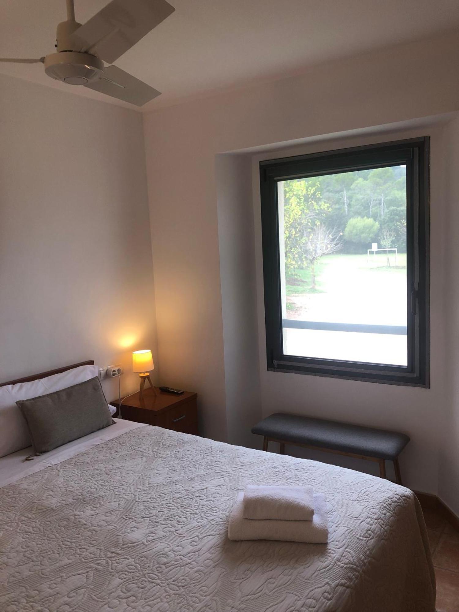 Hostal La Salut De Terrades Zewnętrze zdjęcie