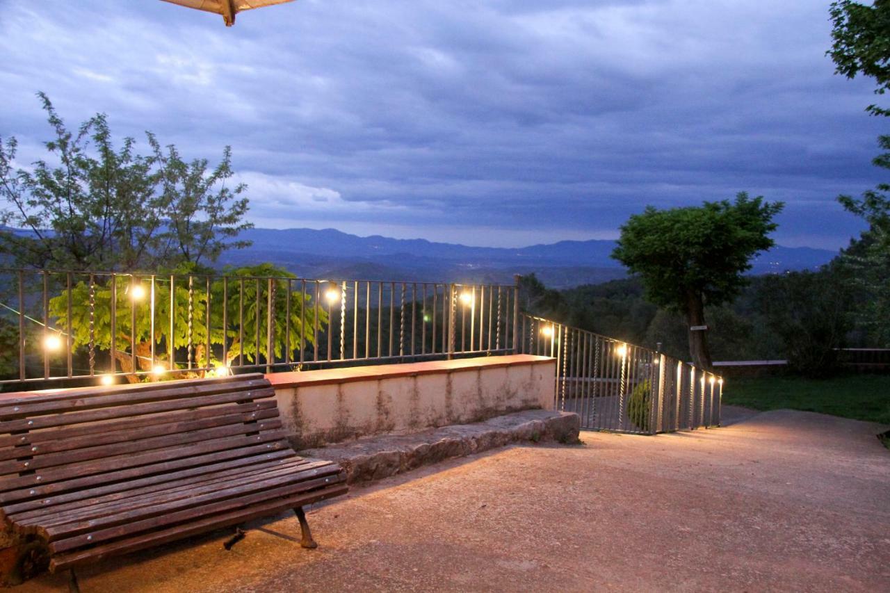 Hostal La Salut De Terrades Zewnętrze zdjęcie